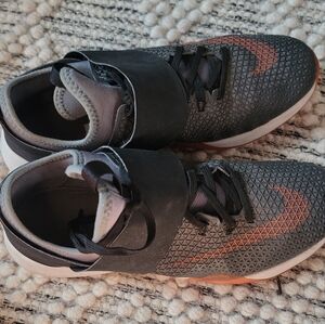 Nike ZOOM Ladies shoes size 8US